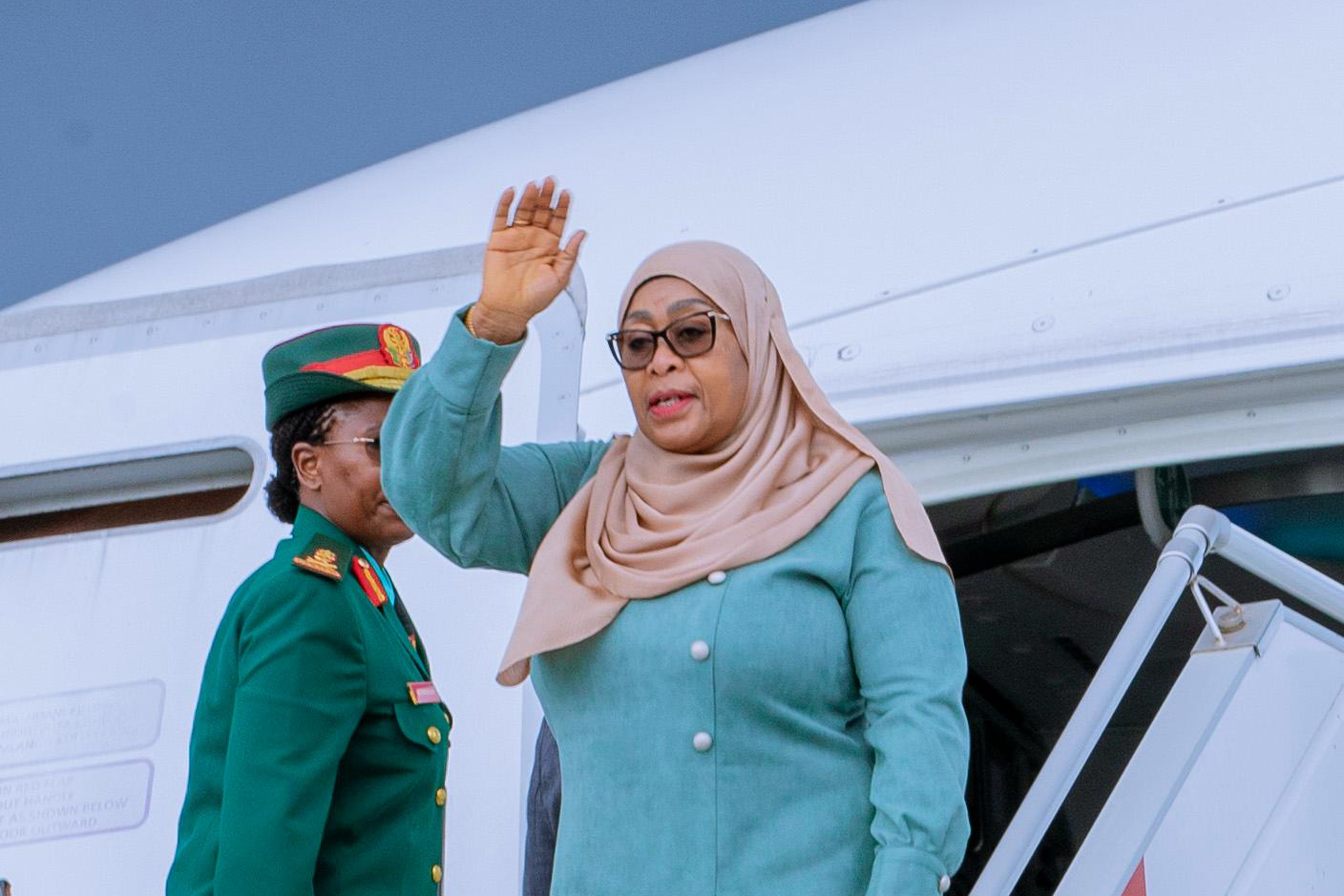 Tanzania and Russia Shift Focus from Aid to Investment-Driven Growth